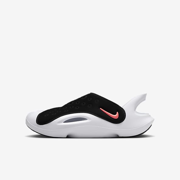 Kids Black Shoes. Nike IN